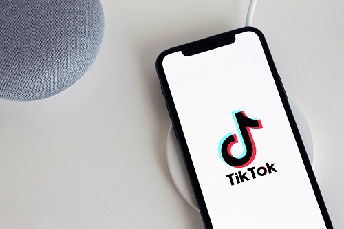 TikTok peut-il vous enregistrer sans le savoir