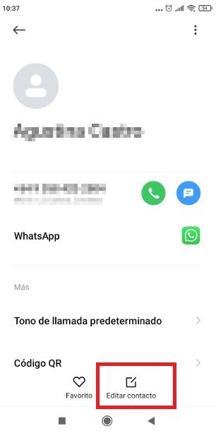 Modifiez un contact pour le supprimer de WhatsApp.