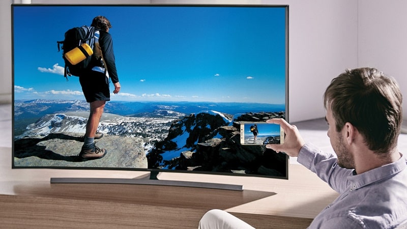Cómo duplicar la pantalla de un Android en la TV usando cables y adaptadores